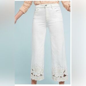 Anthropologie by Pilcro cut out cropped wide legged white jeans with tan trim